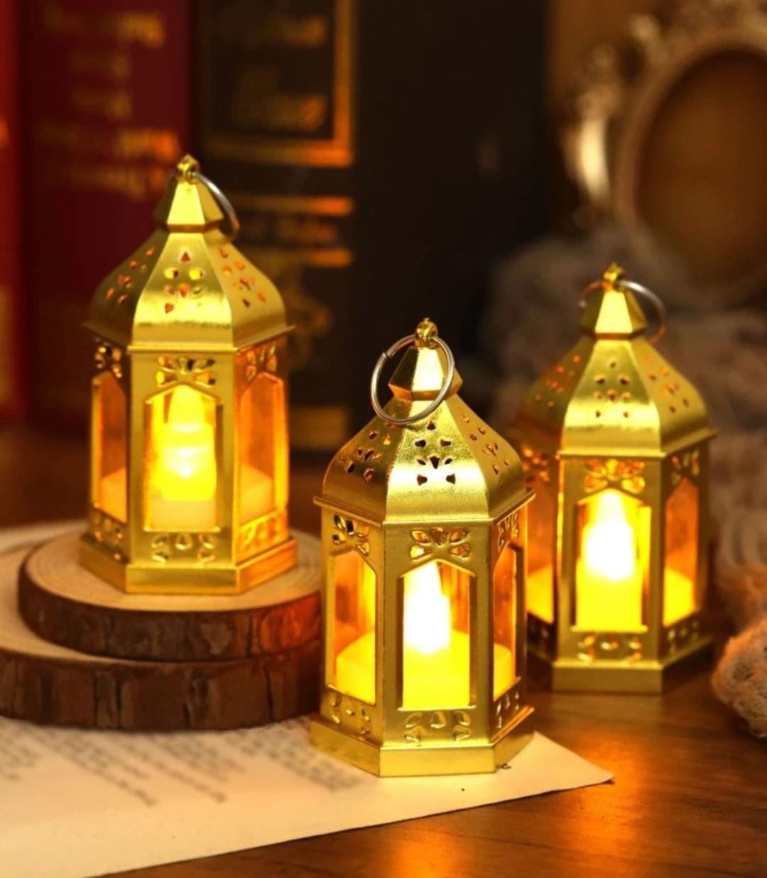 LED Lantern (Colour may vary) Height: 17Cm