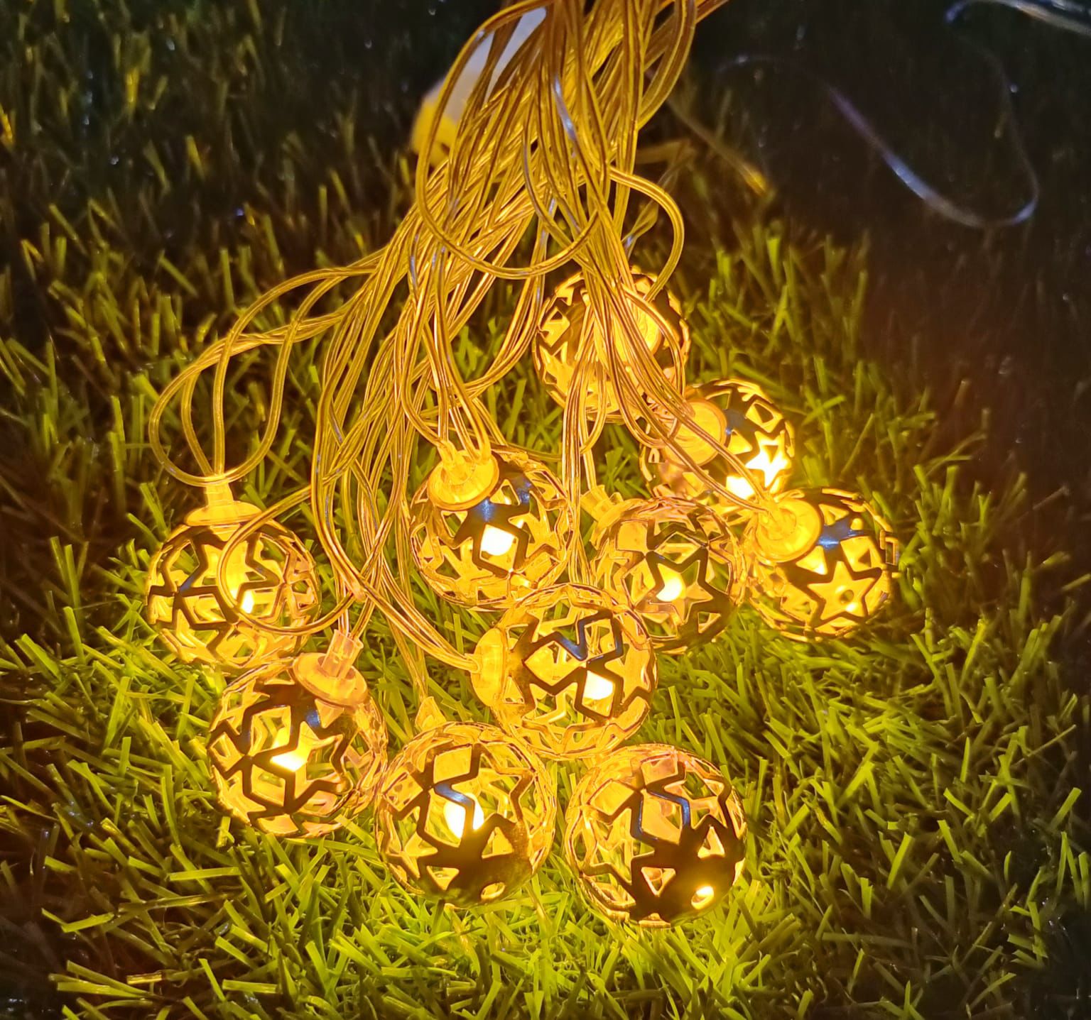 Silver Metal Gola String Light (10 Ball)